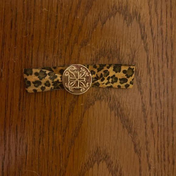 Cheetah rustic cuff - Picture 2 of 2